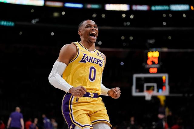 连续主场以逸待劳 数据力挺湖人拿下低迷苦主